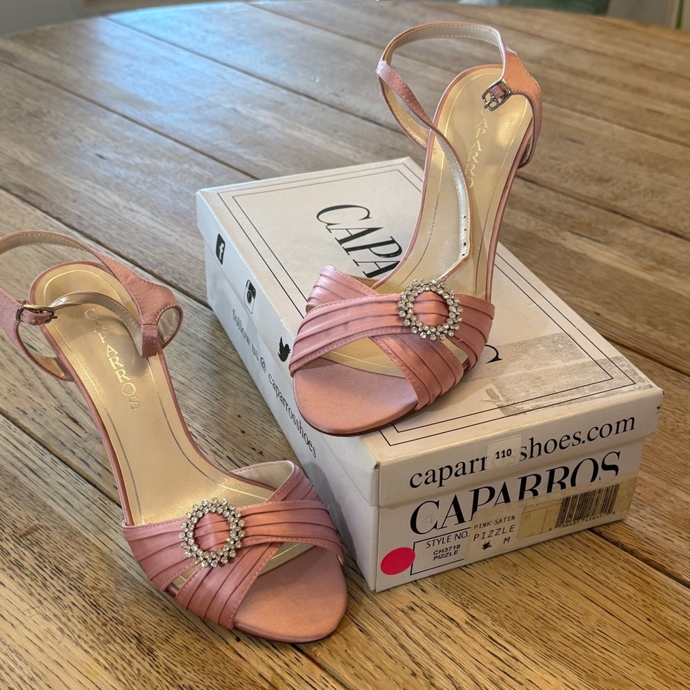 Caparros Womens Pizzle‎ Ankle Strap Pink Satin Heeled Sandals US 10 B NEW